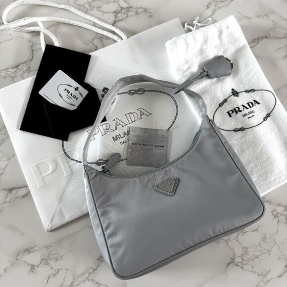 ⭕️ PRADA Mini Bag Re-Nylon Re-Edition 2000 Grey - Picture 1 of 7